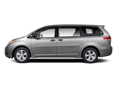 2013 Toyota Sienna XLE 8 Passenger