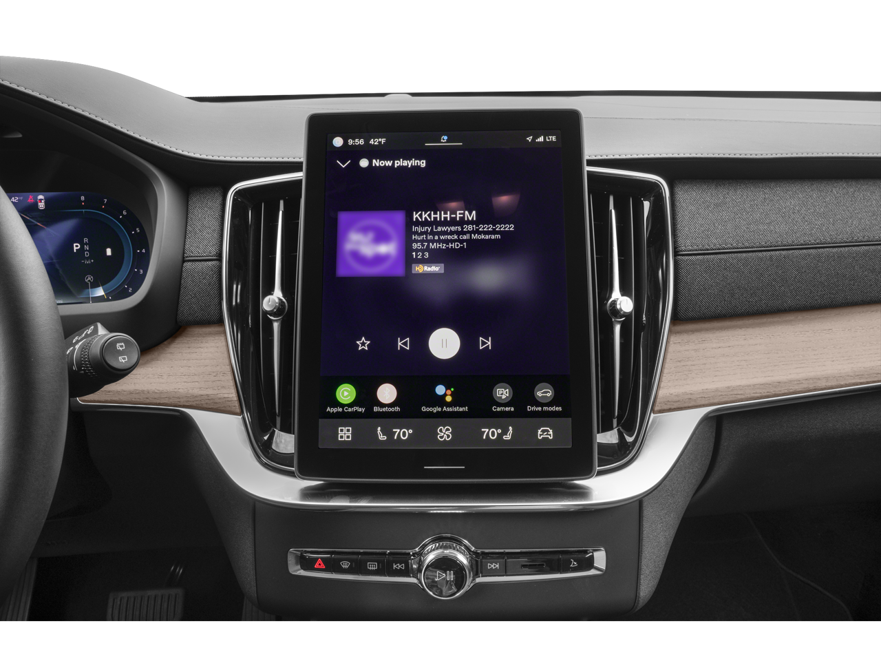 2026 Volvo XC90 B5 Plus