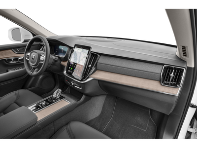 2026 Volvo XC90 B5 Plus