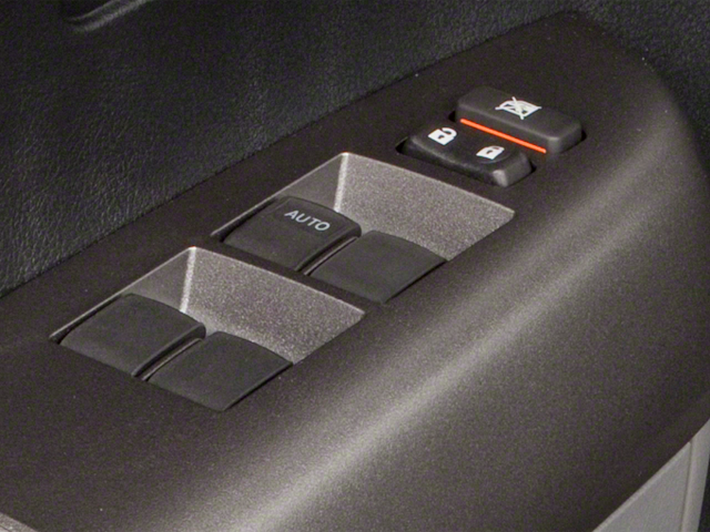 2012 Toyota Tundra 4WD Truck GRADE