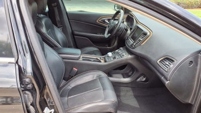 2015 Chrysler 200 C