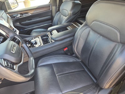 2024 Jeep Grand Wagoneer L BASE