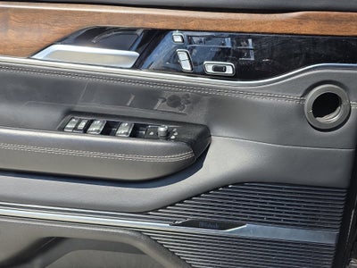 2024 Jeep Grand Wagoneer L BASE