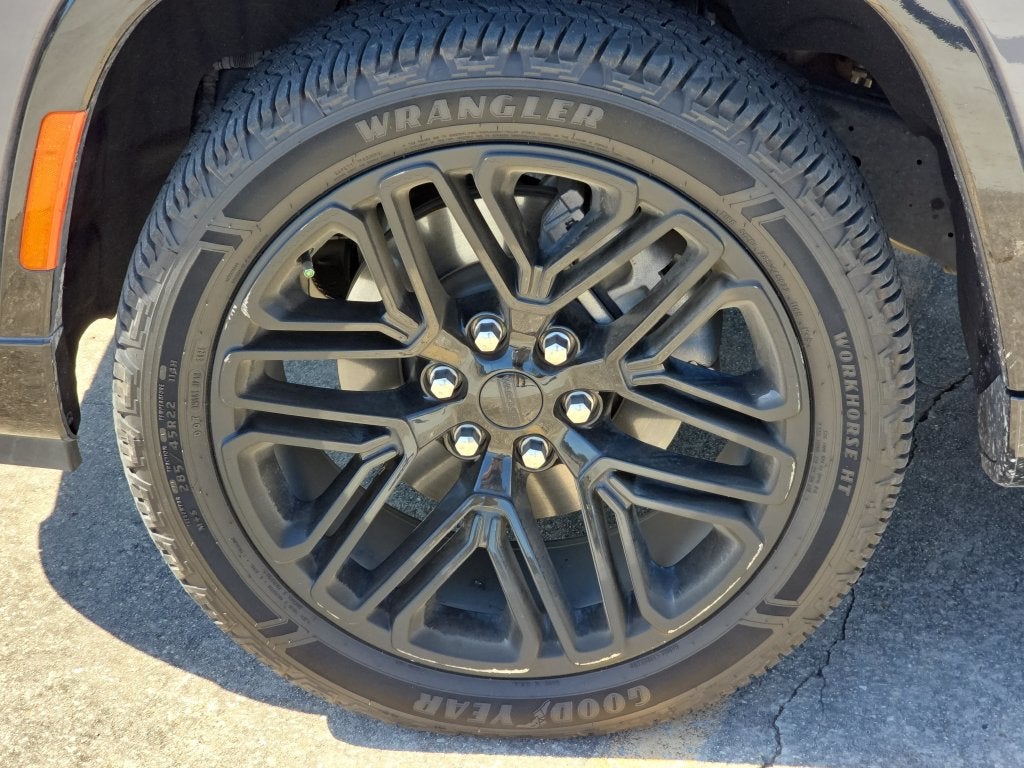 2023 Jeep Wagoneer Series II Carbide