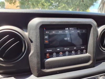 2022 Jeep Gladiator Willys Sport