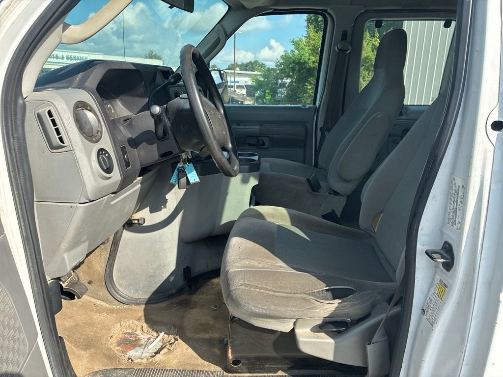 2012 Ford Econoline Wagon XL
