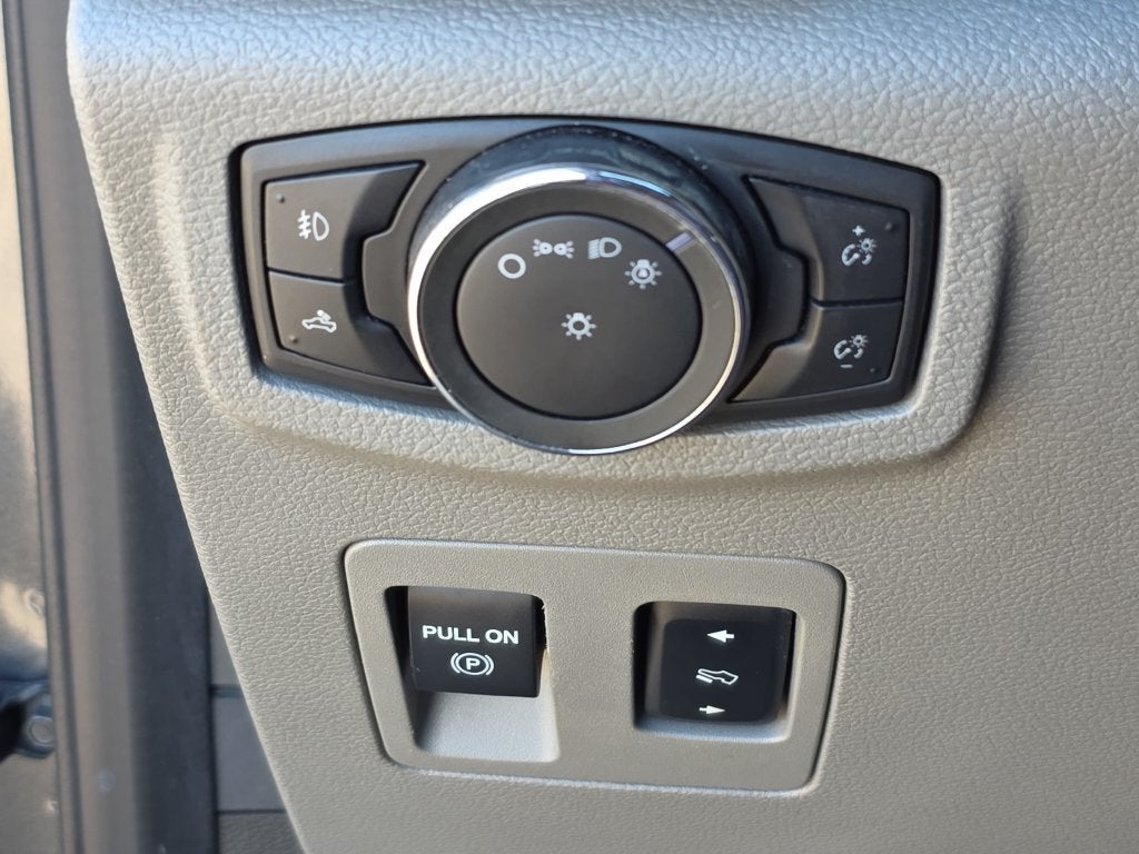 2015 Ford F-150 XL