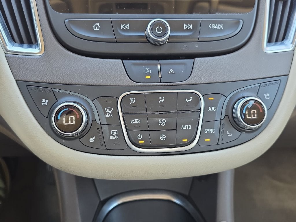 2024 Chevrolet Malibu 2LT