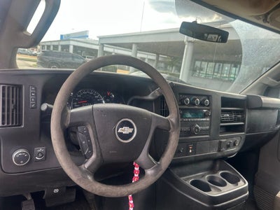 2017 Chevrolet Express Passenger 3500 LT
