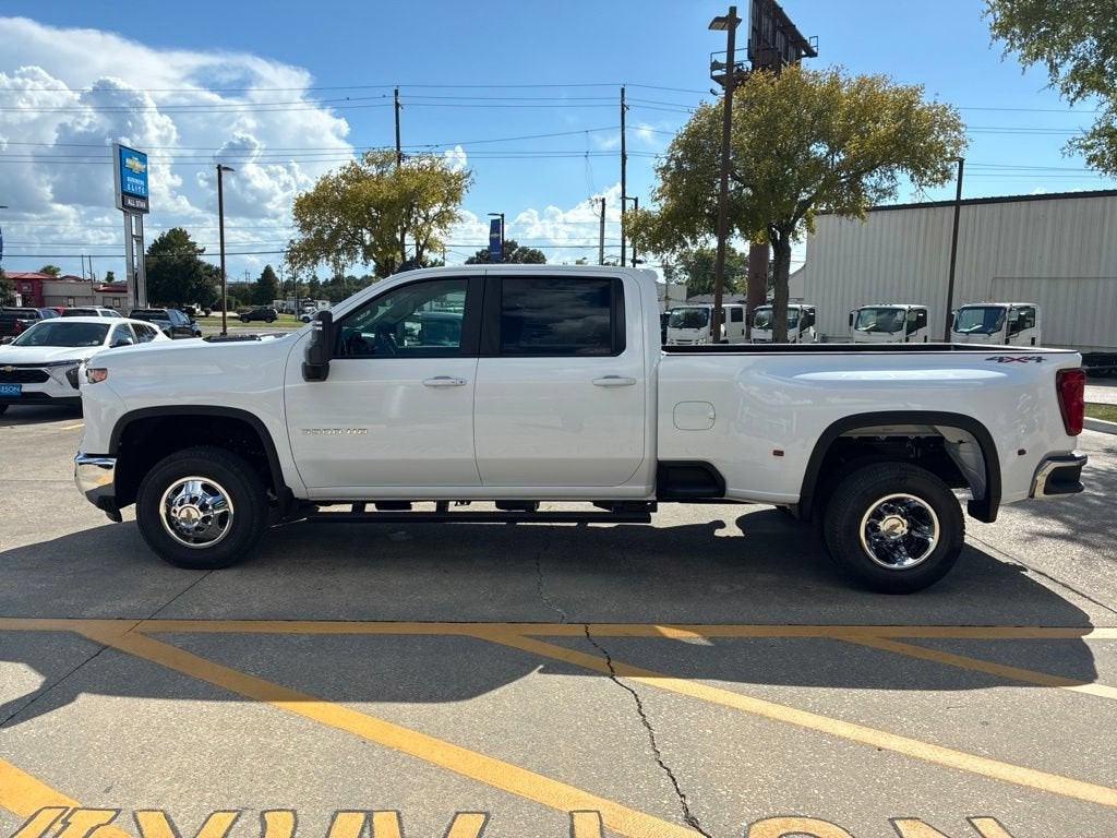 2026 Chevrolet Silverado 3500 HD LT DRW