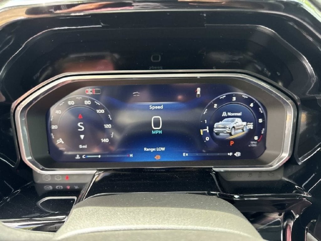 2026 Chevrolet Silverado 1500 LTZ - Photo 25