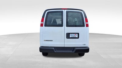2026 Chevrolet Express Cargo WT