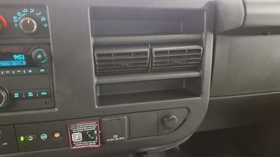 2025 Chevrolet Express Cargo 3500 WT