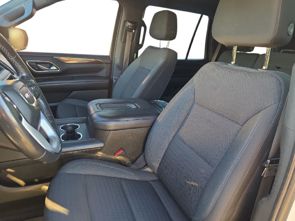 2022 GMC Yukon SLE