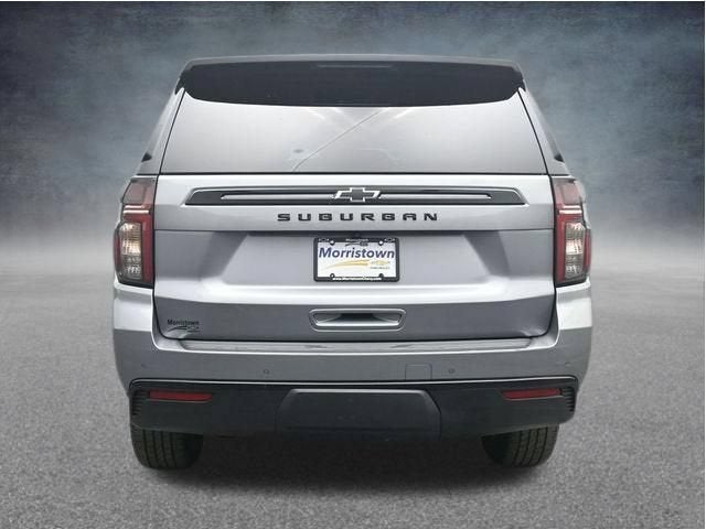 2025 Chevrolet Suburban LT
