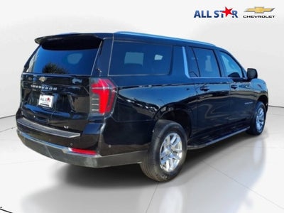 2025 Chevrolet Suburban LT