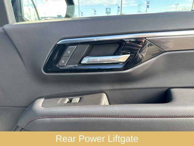 2025 Chevrolet Tahoe RST