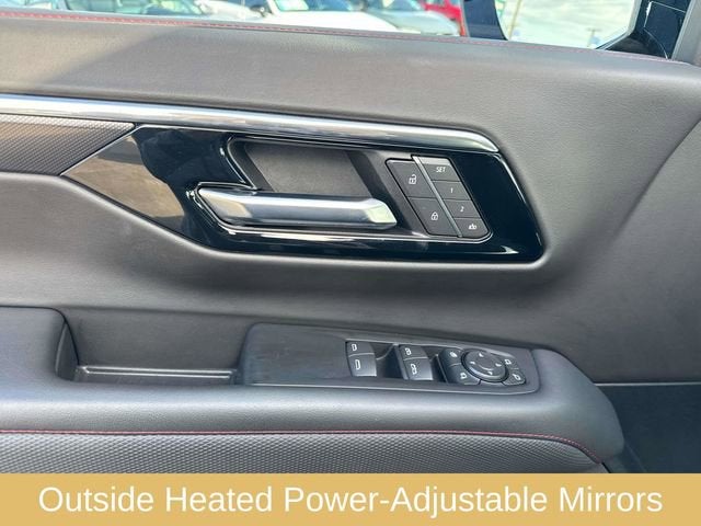 2025 Chevrolet Tahoe RST