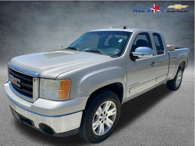 2008 GMC Sierra's photo