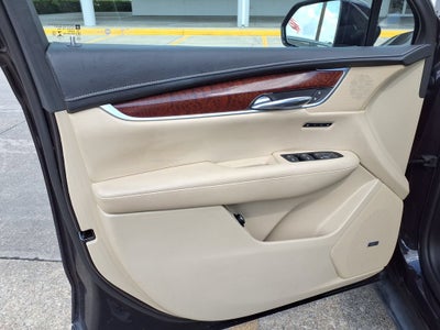 2018 Cadillac XT5 Luxury FWD