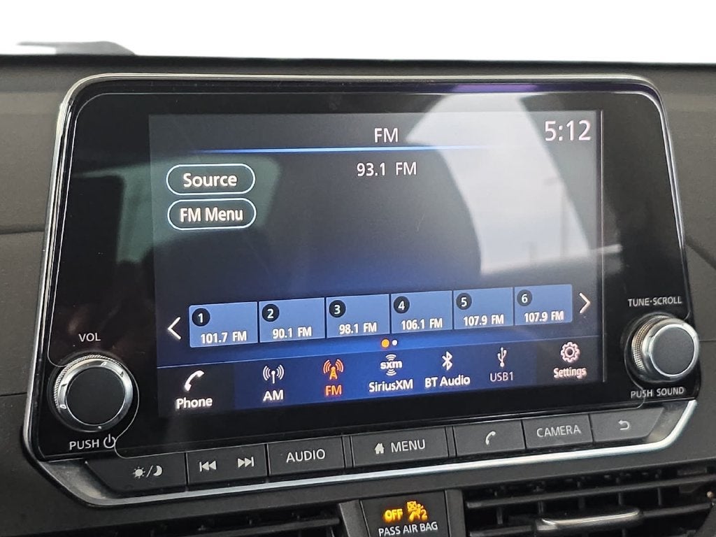 2022 Nissan Altima 2.5 SR