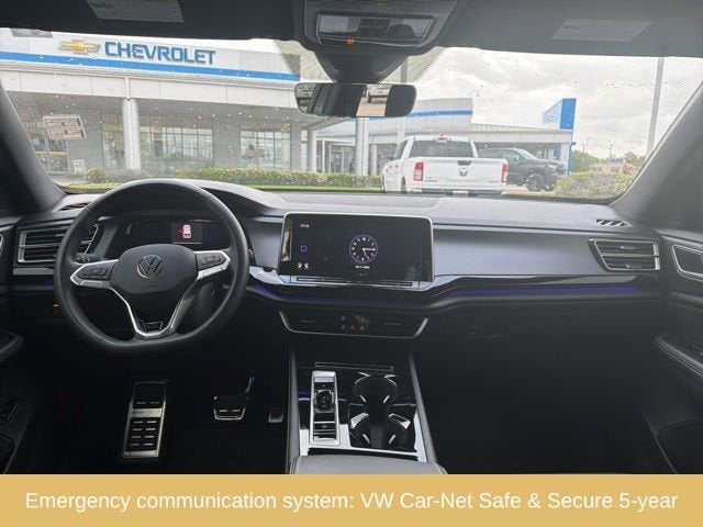 2024 Volkswagen Atlas Cross Sport 2.0T SEL R-Line