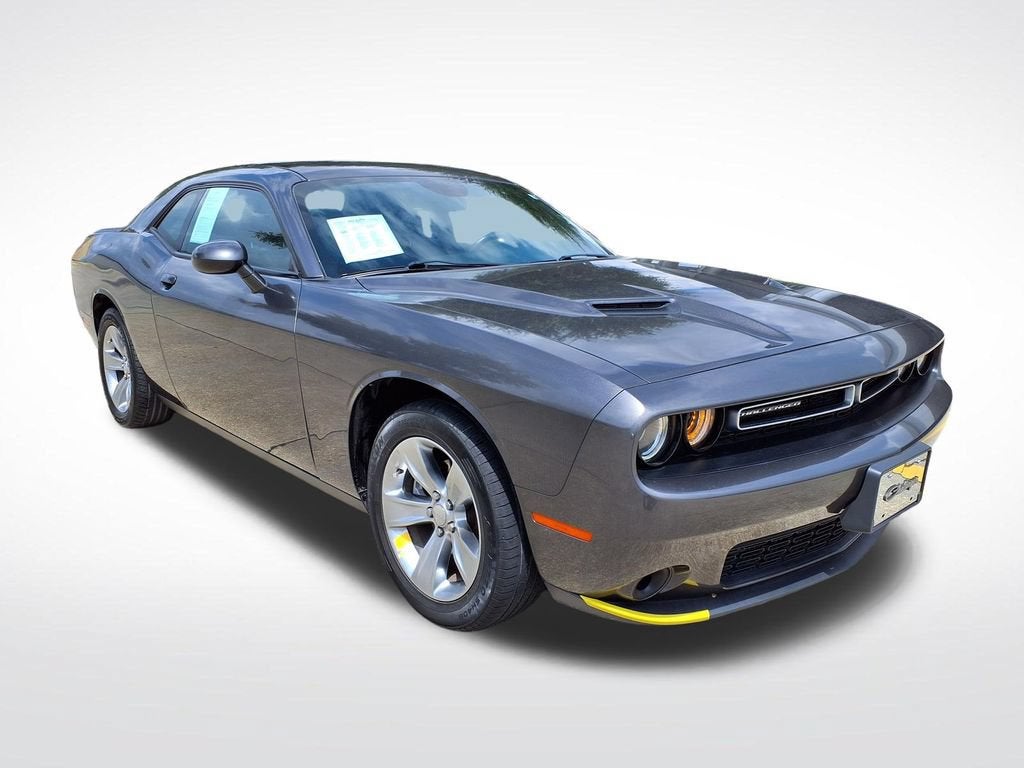 2021 Dodge Challenger SXT