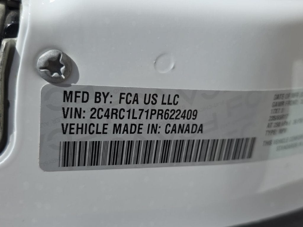 2023 Chrysler Pacifica Hybrid Touring L