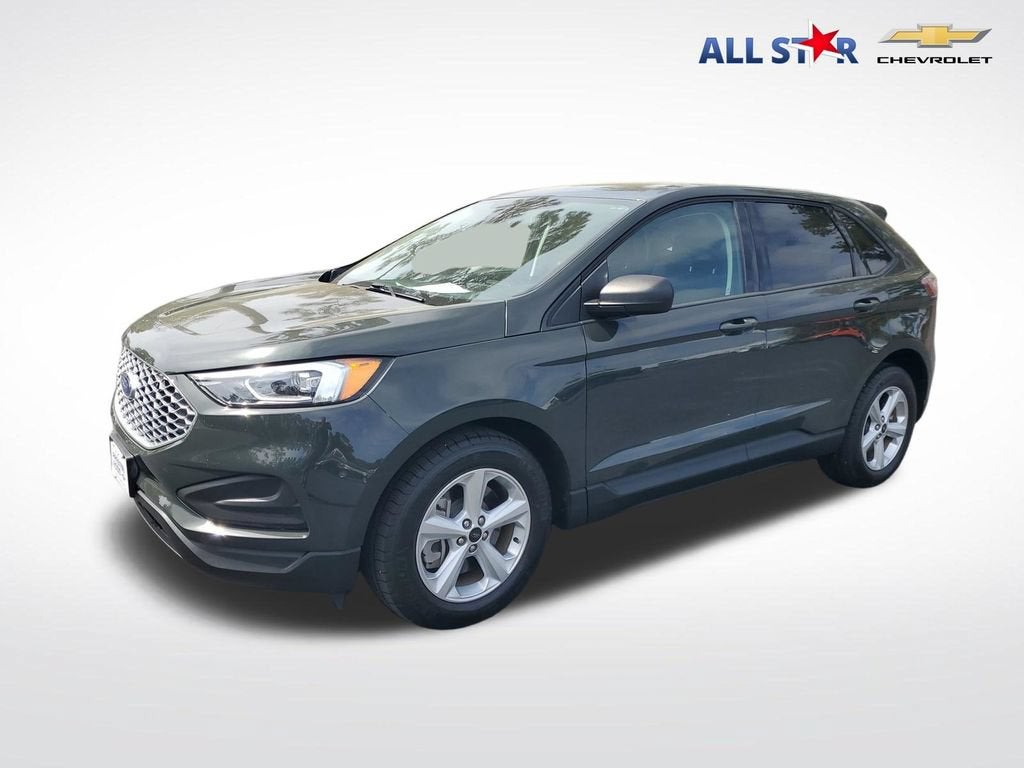 2023 Ford Edge SE