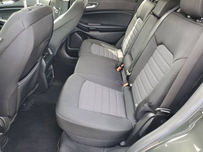 2023 Ford Edge SE