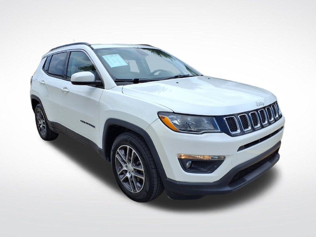 2019 Jeep Compass Latitude w/Sun/Wheel Pkg