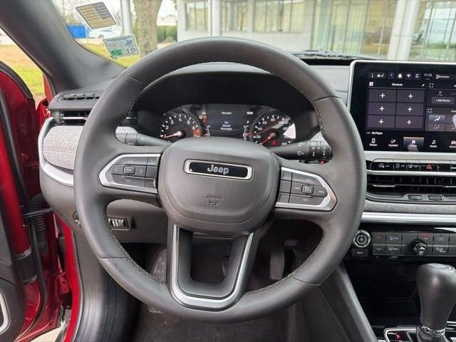 2024 Jeep Compass Latitude Lux