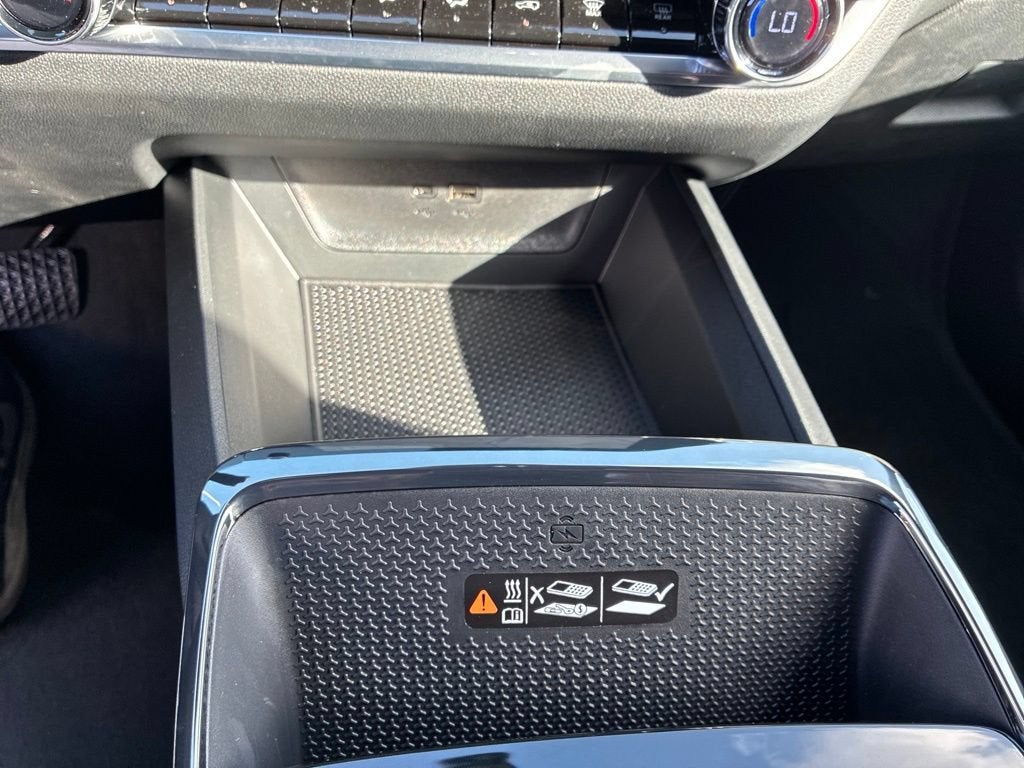 2027 Chevrolet Equinox RS - Photo 29