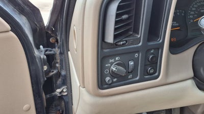 2005 Chevrolet Avalanche LS