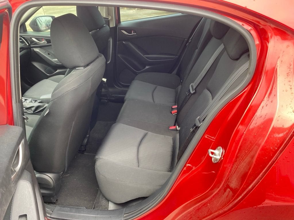 2015 Mazda Mazda3 i Sport