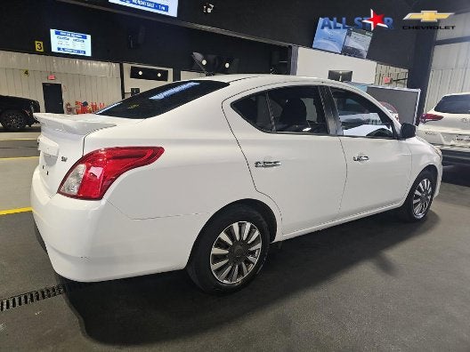 2019 Nissan Versa Sedan SV