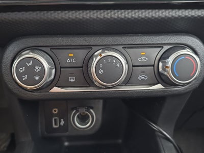 2023 Nissan Kicks S