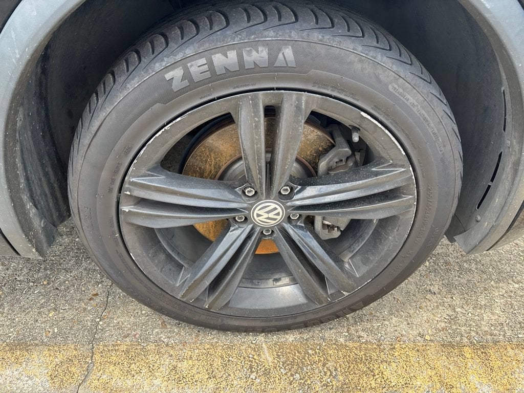 2019 Volkswagen Tiguan SE