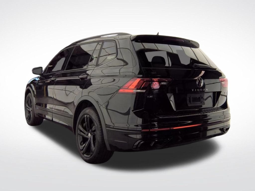 2024 Volkswagen Tiguan SE R-Line Black