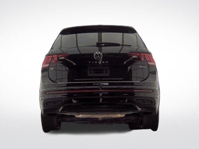 2024 Volkswagen Tiguan SE R-Line Black