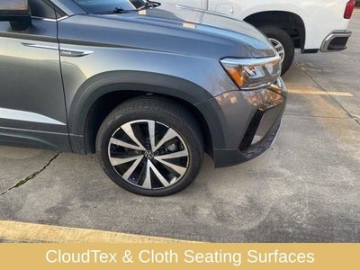 2024 Volkswagen Taos SE