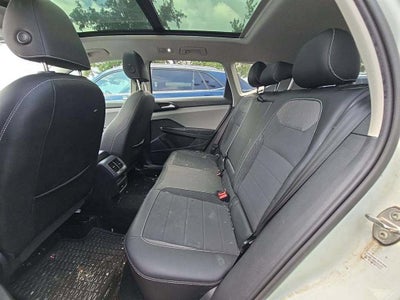 2022 Volkswagen Taos SE