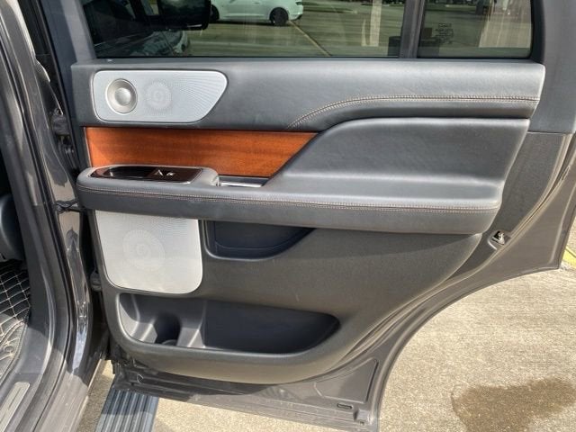 2023 Lincoln Navigator Black Label