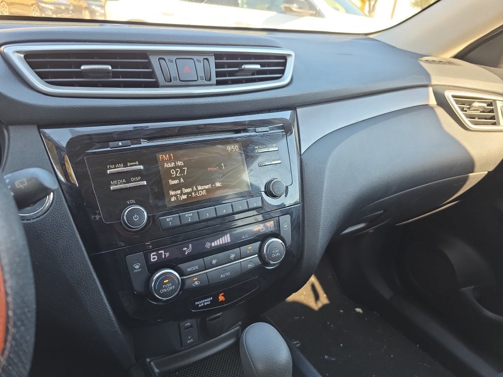 2014 Nissan Rogue SV