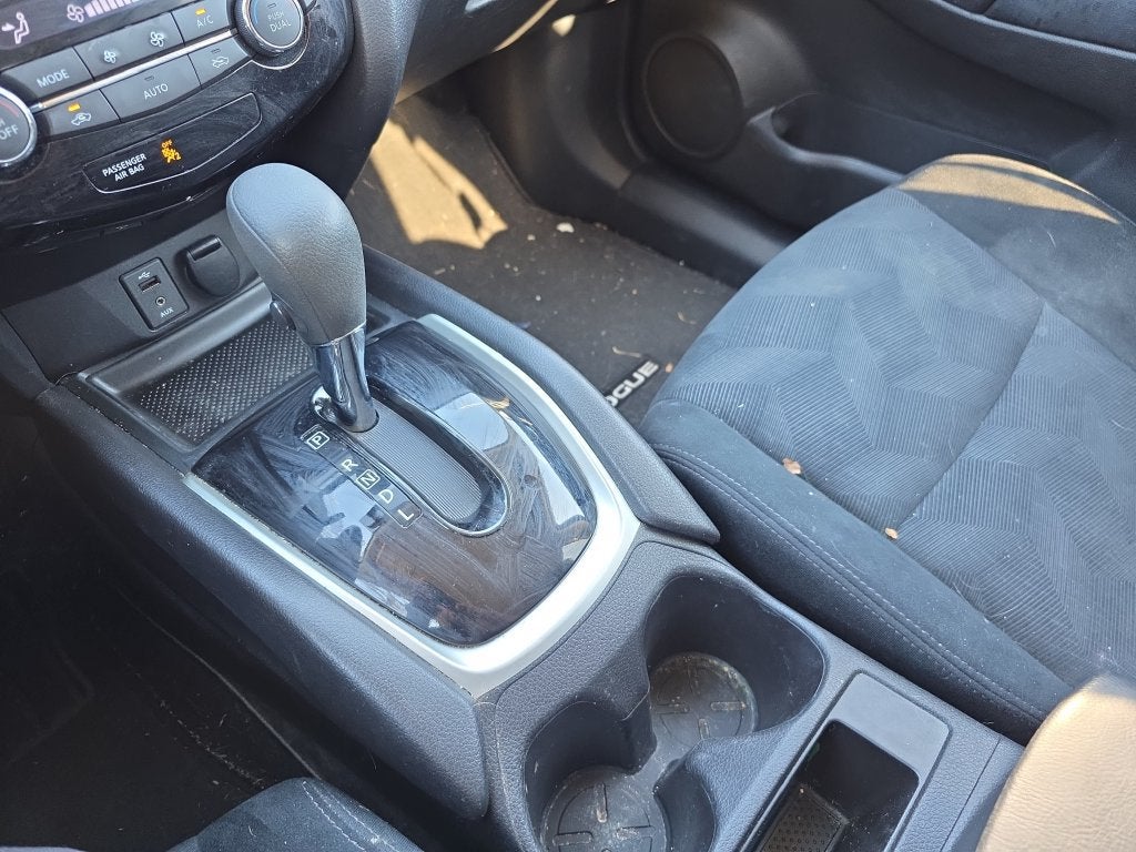 2014 Nissan Rogue SV