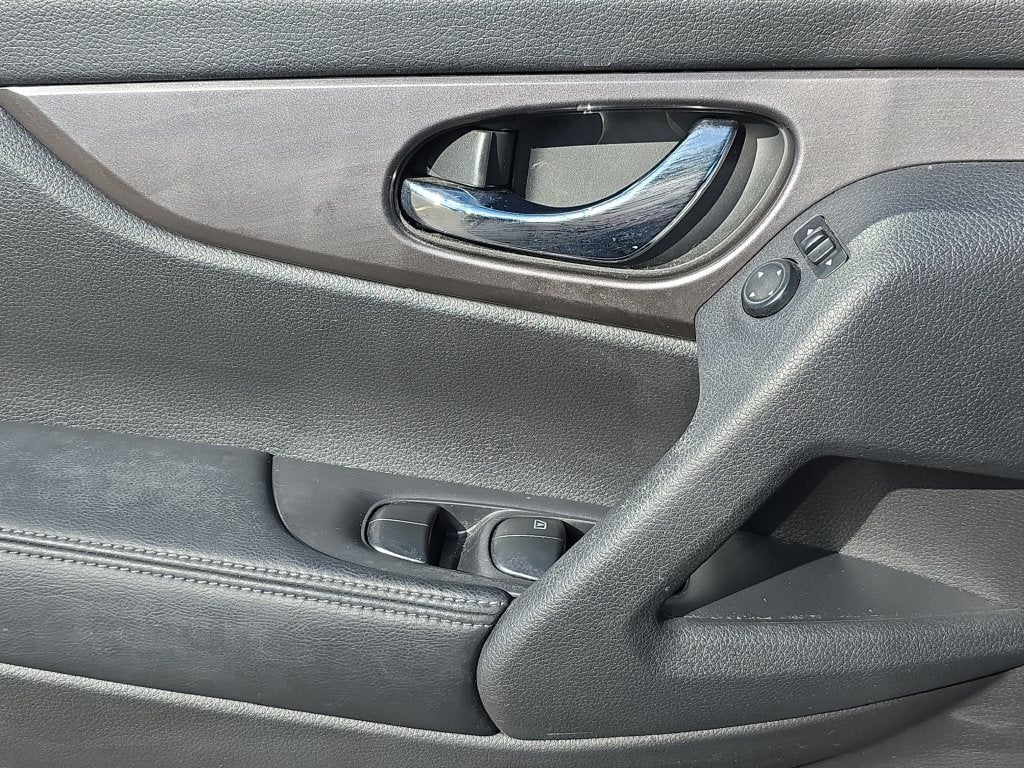 2014 Nissan Rogue SV