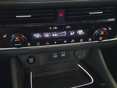 2024 Nissan Rogue SL