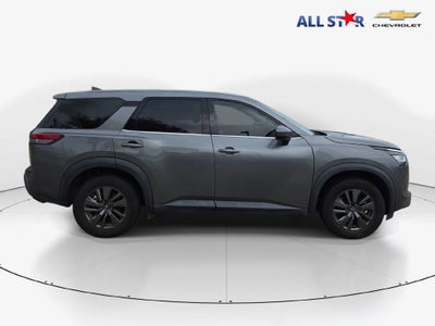 2022 Nissan Pathfinder S
