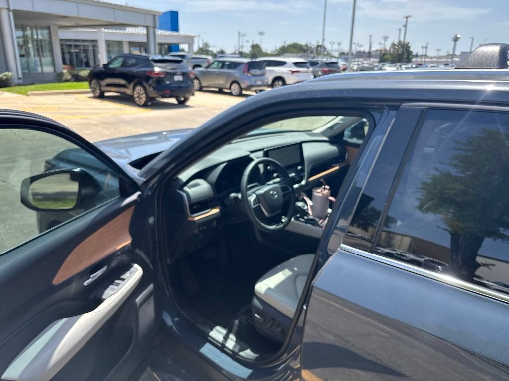 2025 Toyota Grand Highlander XLE