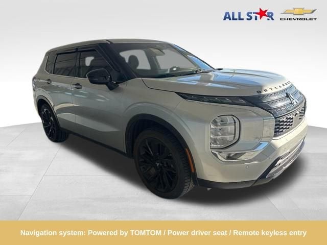 2022 Mitsubishi Outlander SE